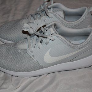 Nike Mens Roshe G CD6065-003 Grey White Golf Cleats Shoes Size 8